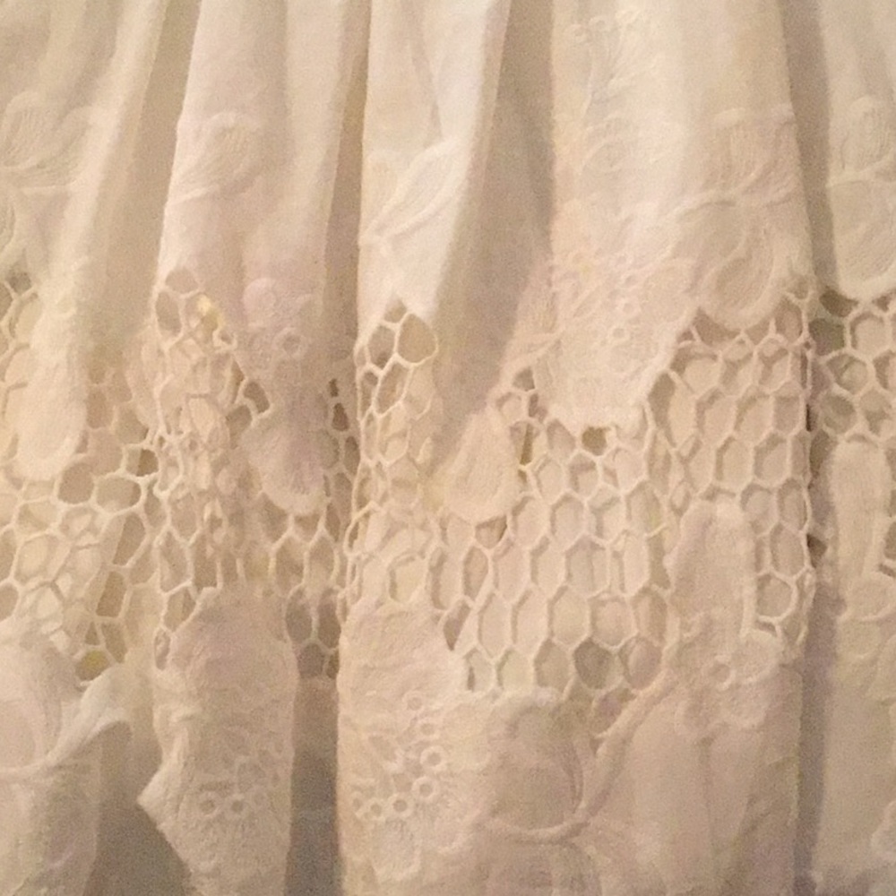 White off shoulder dress - Picture 3 of 3